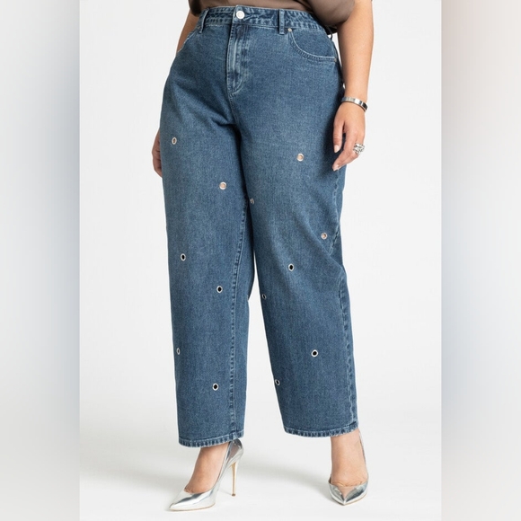 Eloquii Jeans with Grommet Detailing - Picture 2 of 4